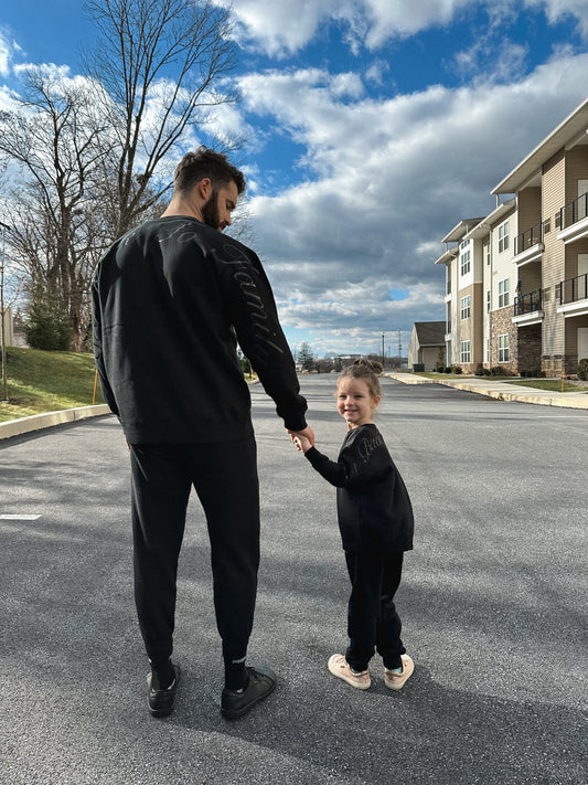 Shoulder To Shoulder - Adult